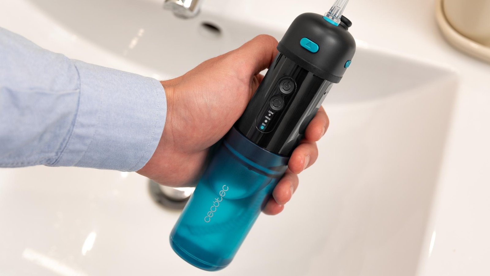 Cecotec ToothCare Jet Splash con 3 modos y hasta 8 niveles de intensidad