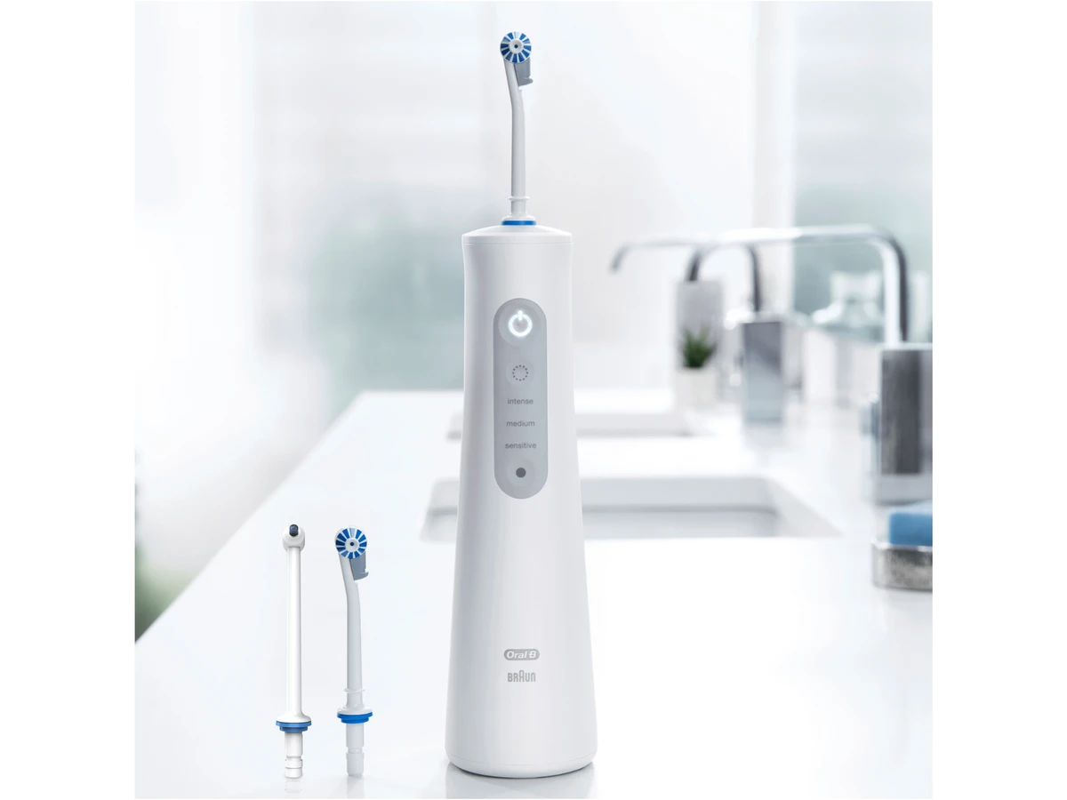 Oral-B AquaCare 6 Pro-Expert blanco