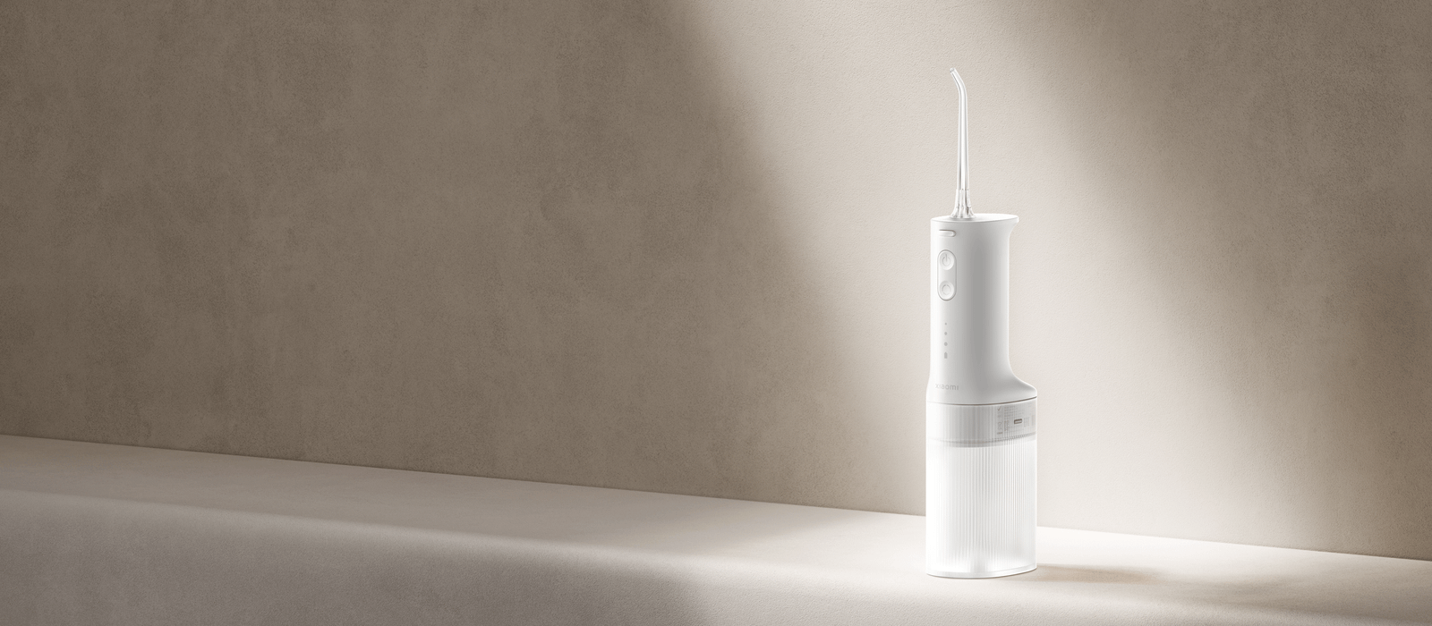 Xiaomi Water Flosser 2 blanco completo en una escena limpia